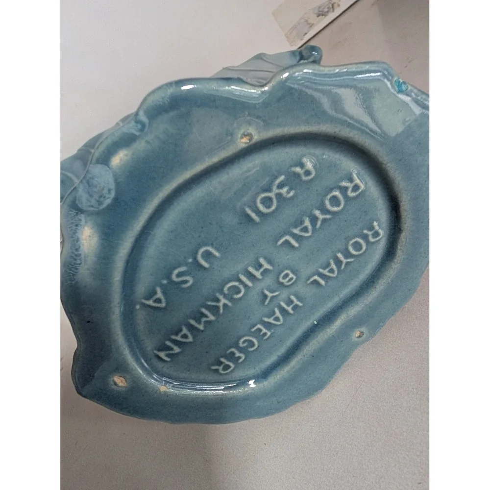 Vintage Hull Art Pottery Cornucopia Vase Blue Leaf Ribbed Glaze MCM